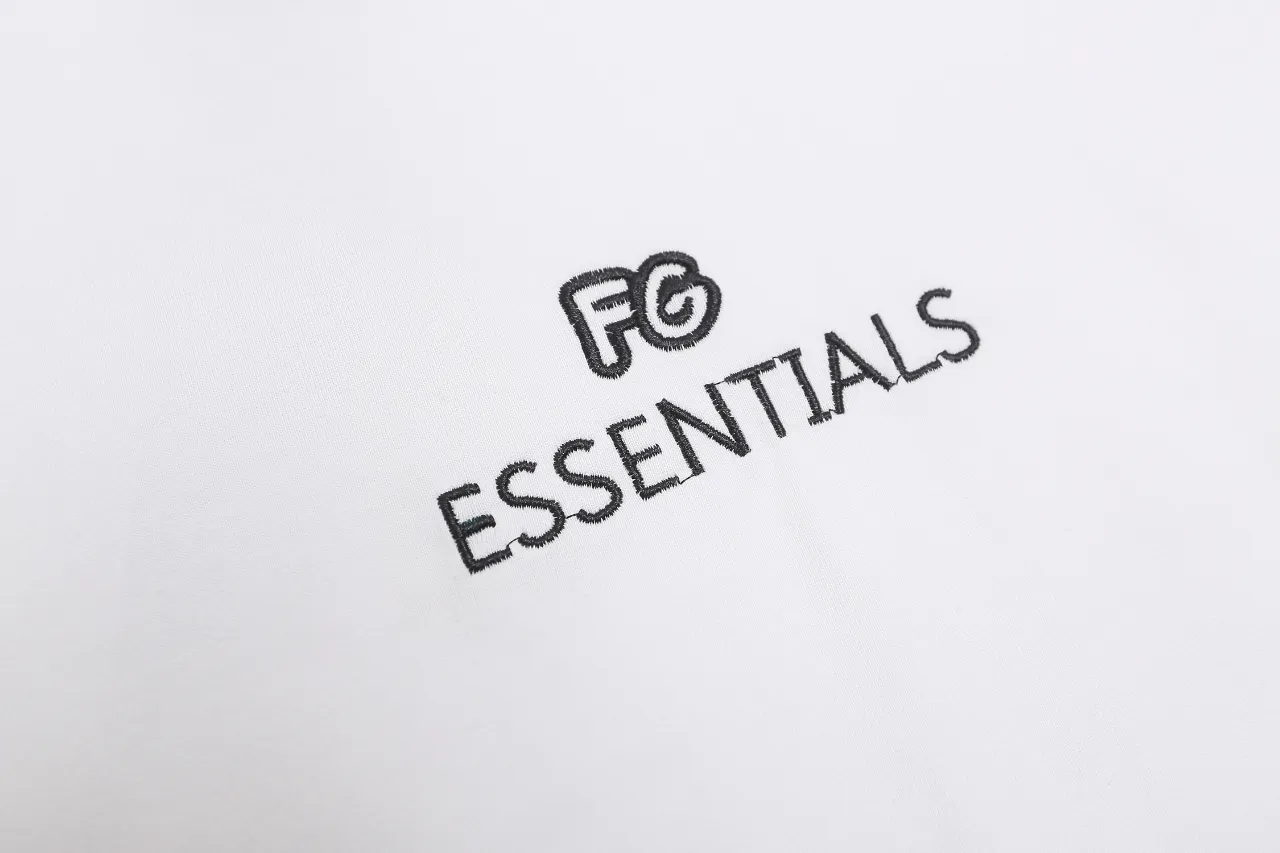 fog essentials FG T ​ ：BX 8828# ​ ：Black White ​Sizes：S M L XL ​ ：